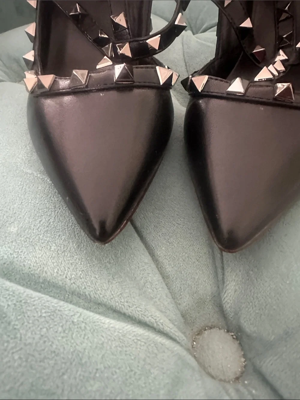 VALENTINO GARAVANI Calfskin Nappa Rockstud Ankle Strap 100mm Caged Pumps